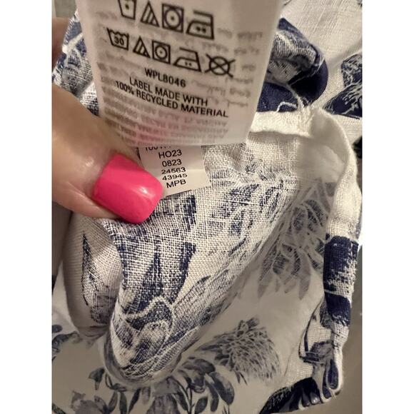 Charter Club Blue White Floral Linen Button Front Top Sz Petite M - Picture 8 of 9